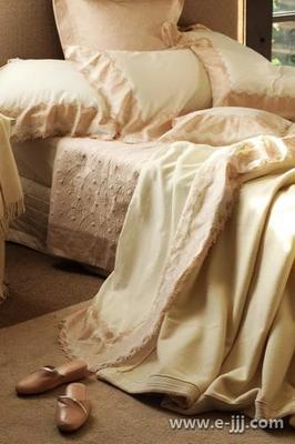 今夜，你是否也擁抱了裸睡的溫柔？